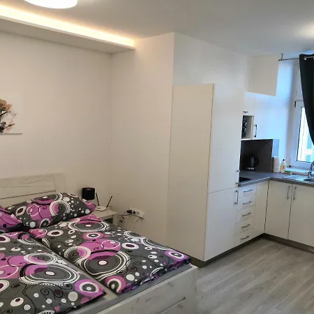 Apartman *