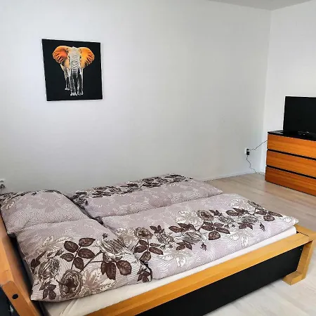 Apartman Apartment *